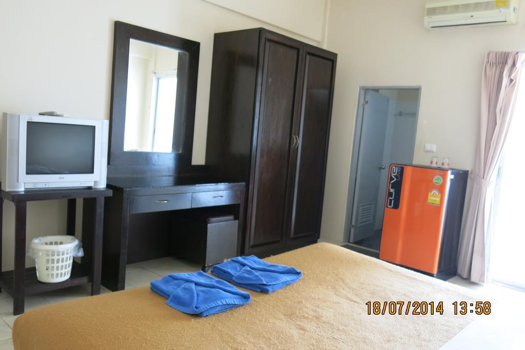 Ekkamon Apartment Phuket Esterno foto