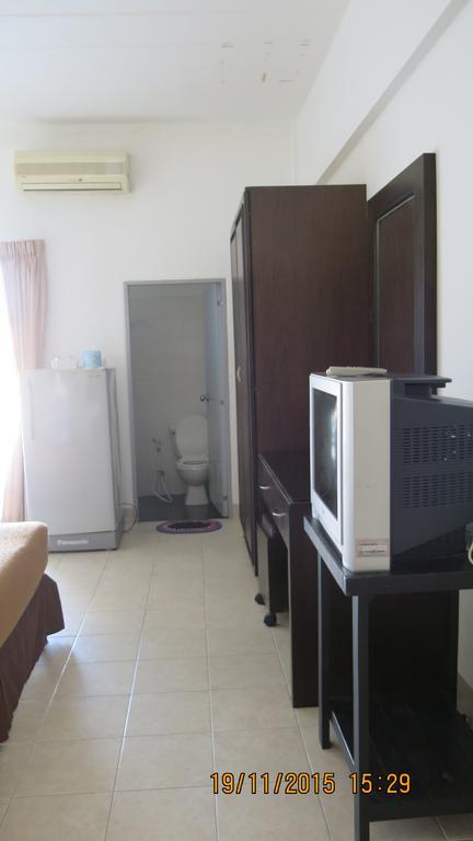 Ekkamon Apartment Phuket Esterno foto