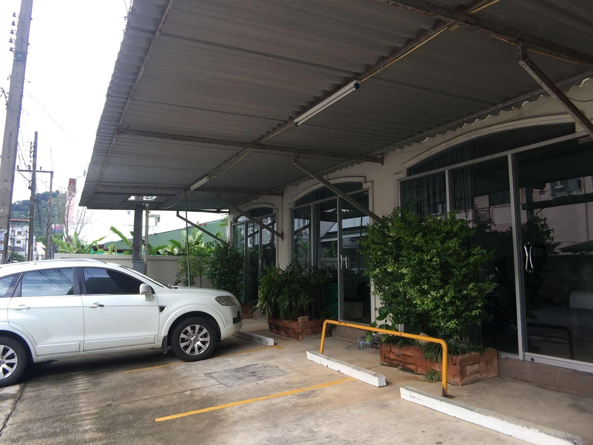 Ekkamon Apartment Phuket Esterno foto